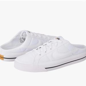 Women's Nike Court Legacy Mules